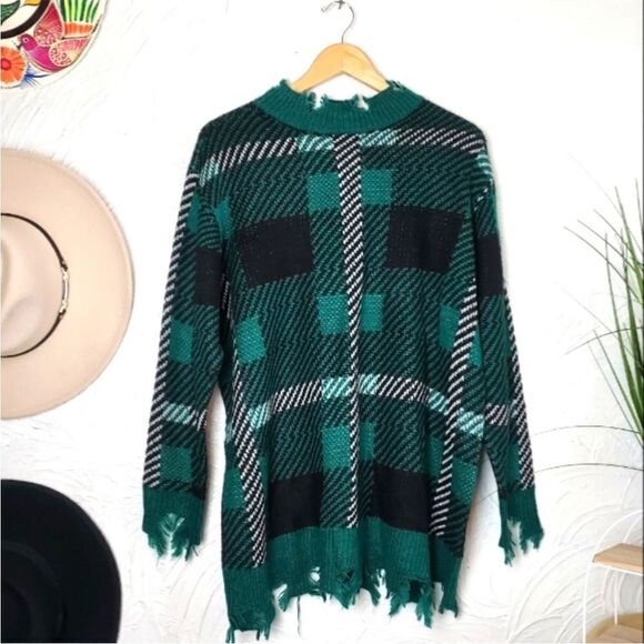 Cato Frayed Plaid Sweater Green Distressed oversized Fall - Picture 2 of 6